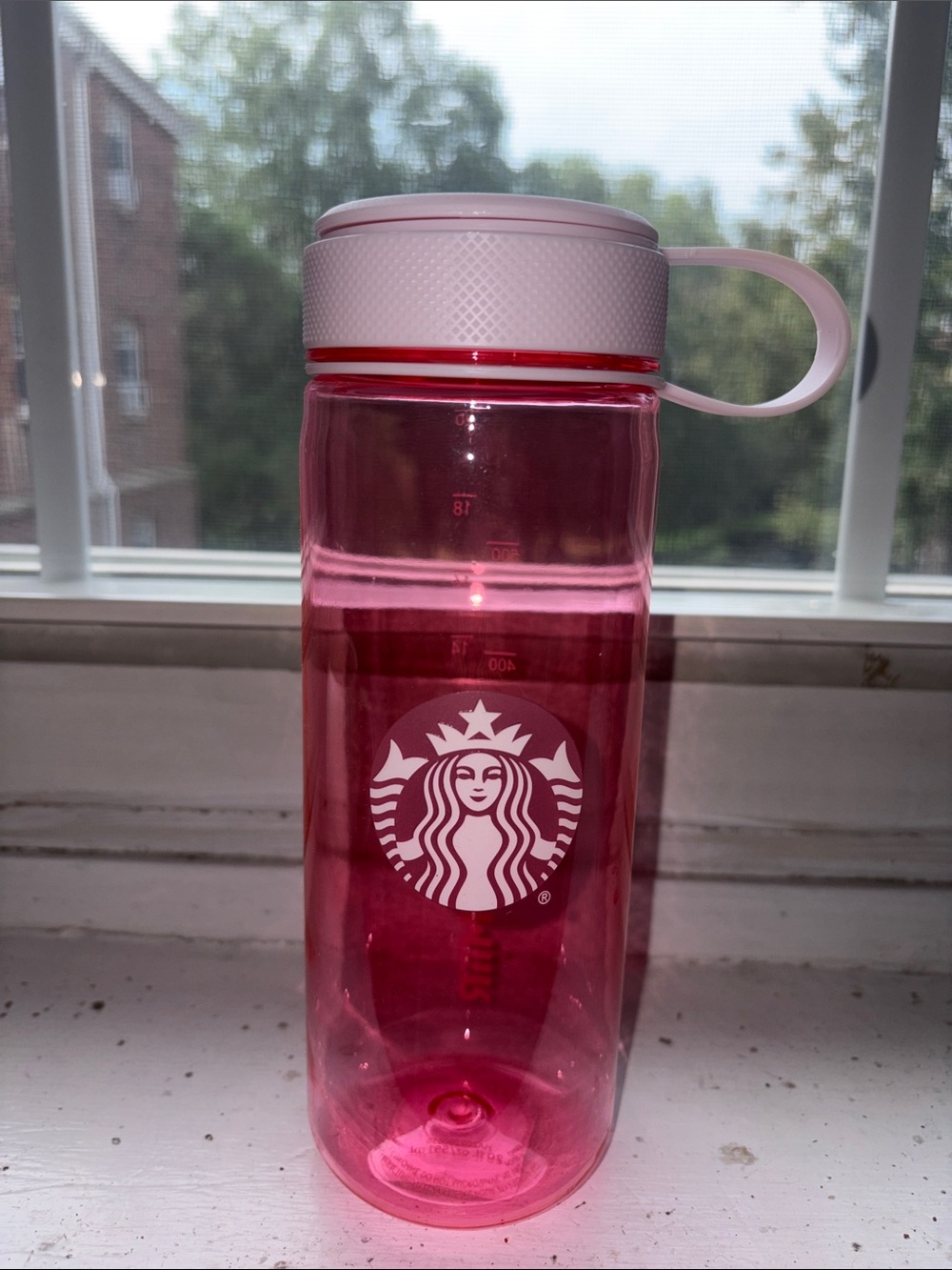 20oz MiiR Starbucks pink water bottle